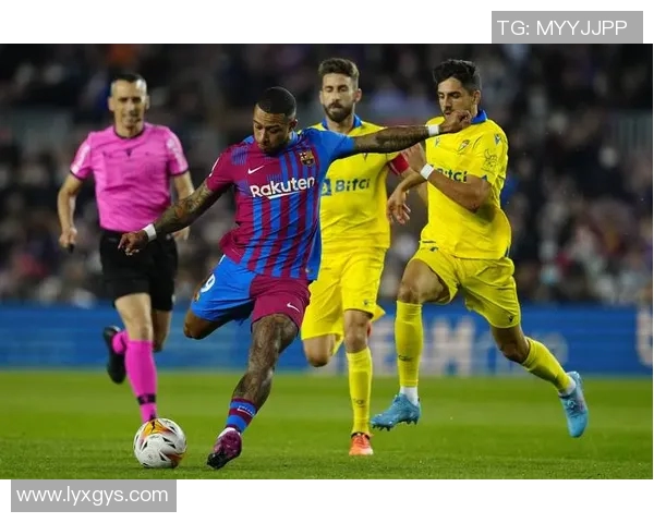 西甲足球联赛广告：西甲联赛的商业广告与推广策略