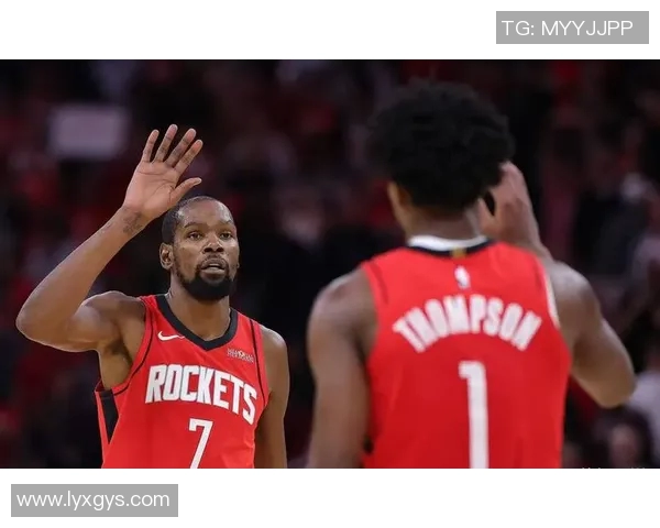 杜兰特31分揭示雄鹿小前锋位置的致命弱点